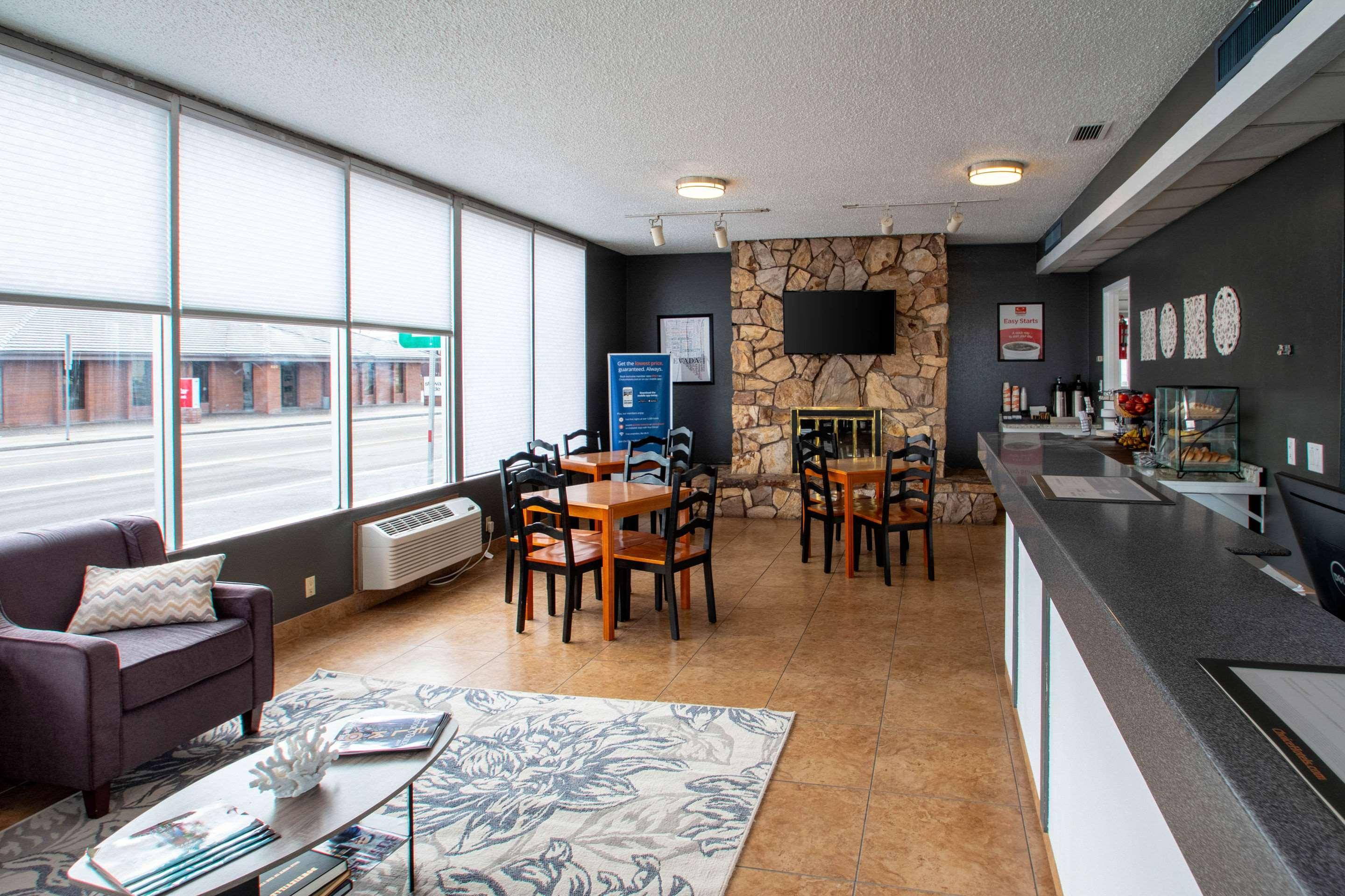 Econo Lodge Elko Downtown Area Ngoại thất bức ảnh